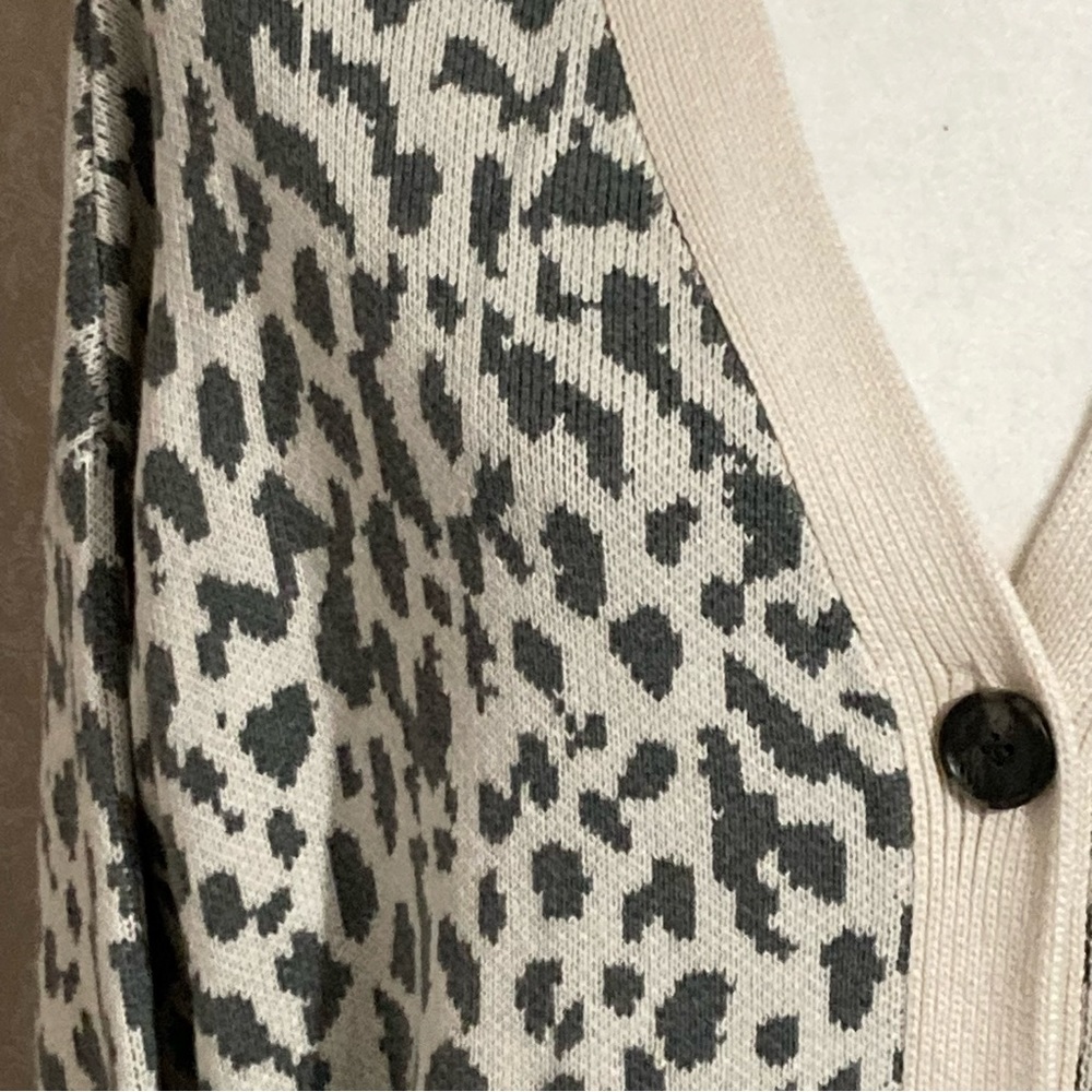 LOFT Gray Leopard Print Cardigan - Picture 14 of 14
